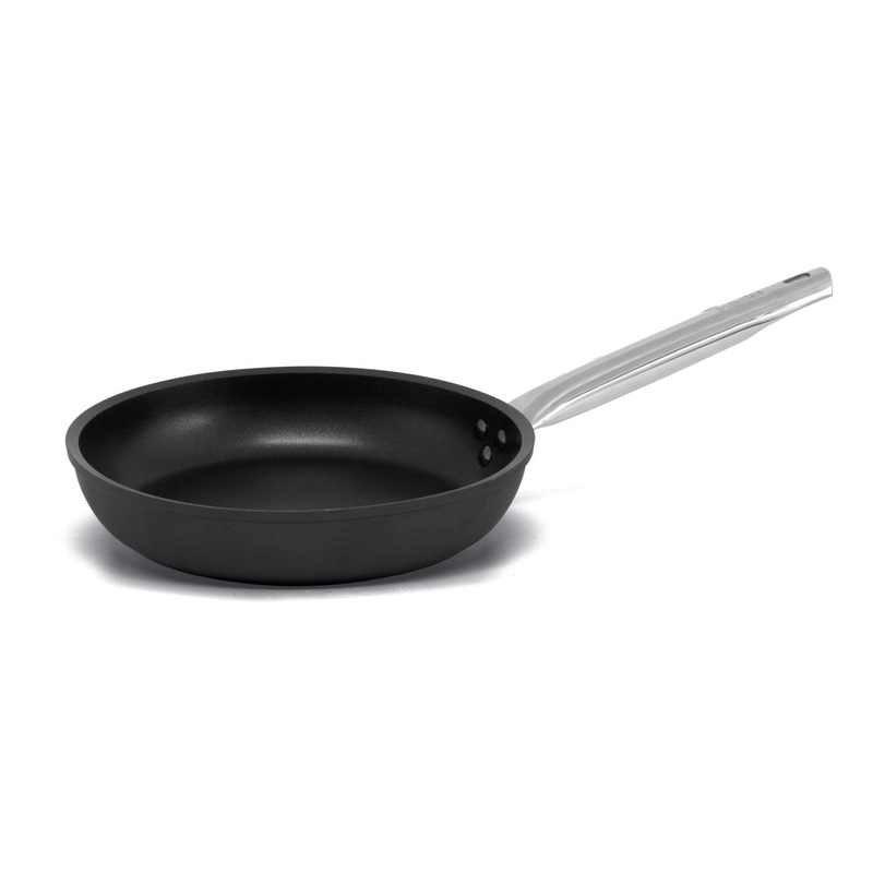 Pujadas Black Pro Frying Pan – 24cm